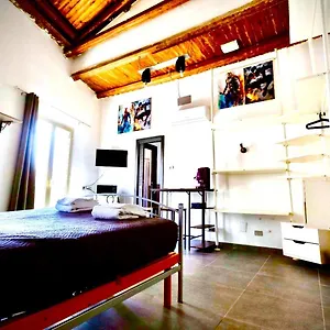 Appartement Casa Normanni Italie